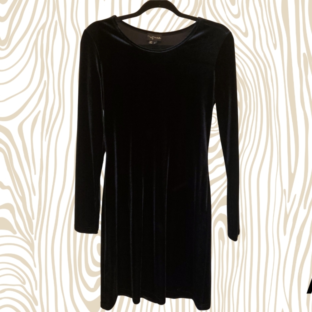 Elegant Black Velvet Dress